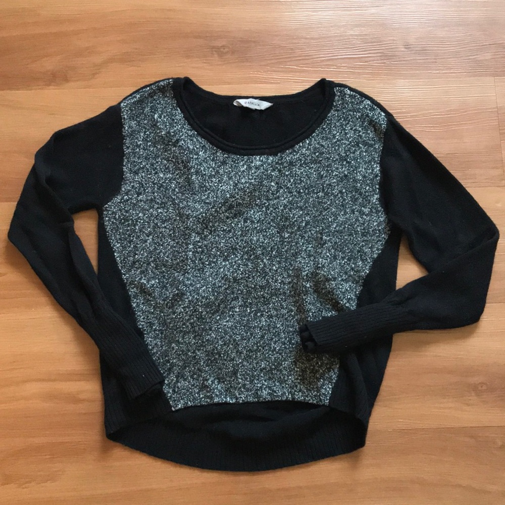Athleta gray and black sweater XS